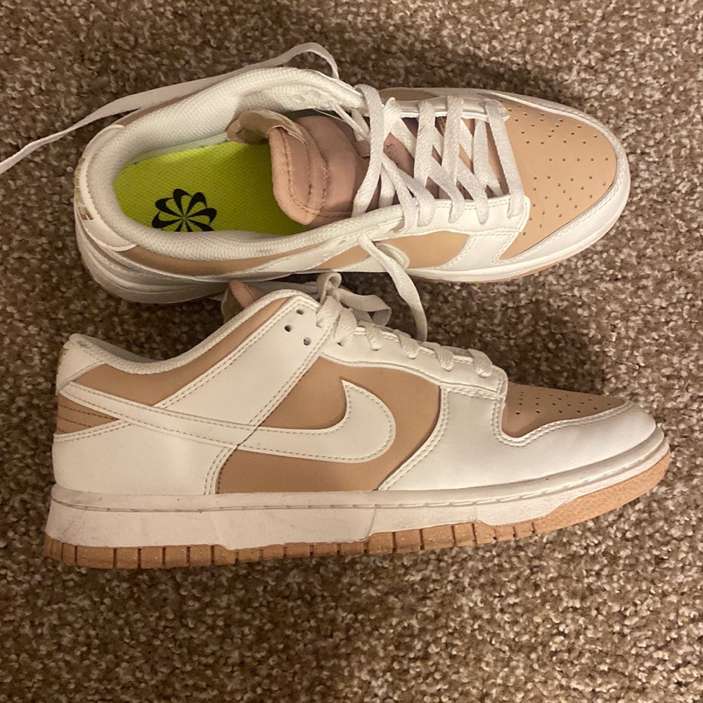 Nike women dunk